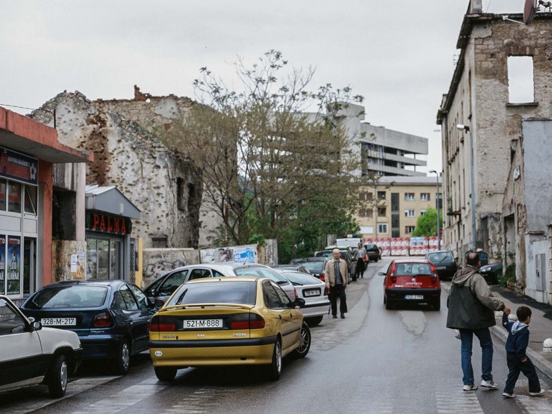 Bosnien, Strassenszene Mostar