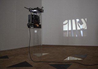 © Leonor Antunes- string travel